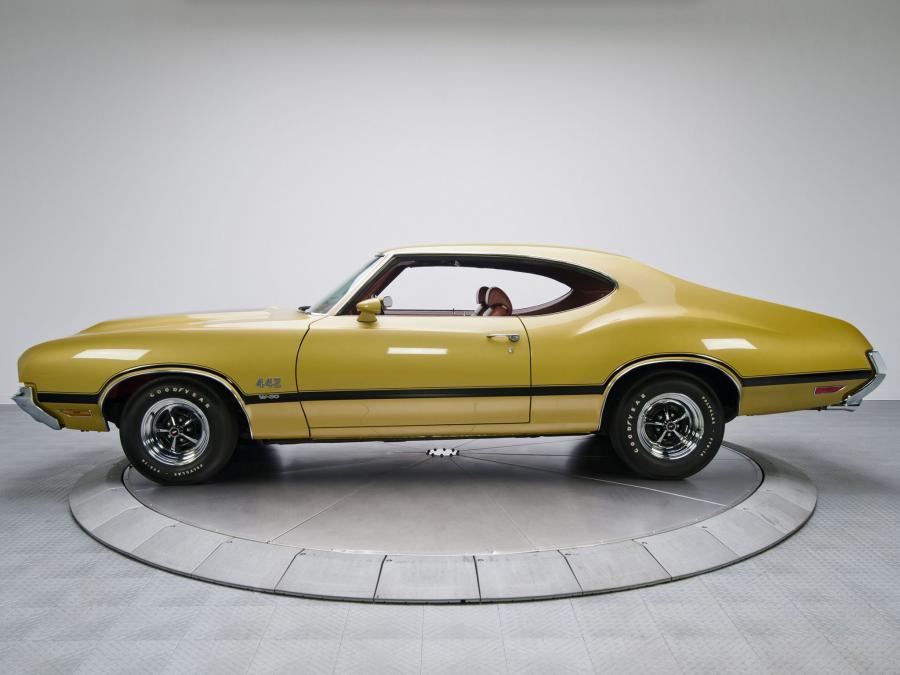  Oldsmobile 442 W-30 Holiday Coupe 1971 года  (фото 10 из 10)